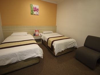 Crystal Sdn.bhd. Hotel Batu Pahat