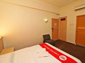 Hotel Crystal Sdn.bhd.